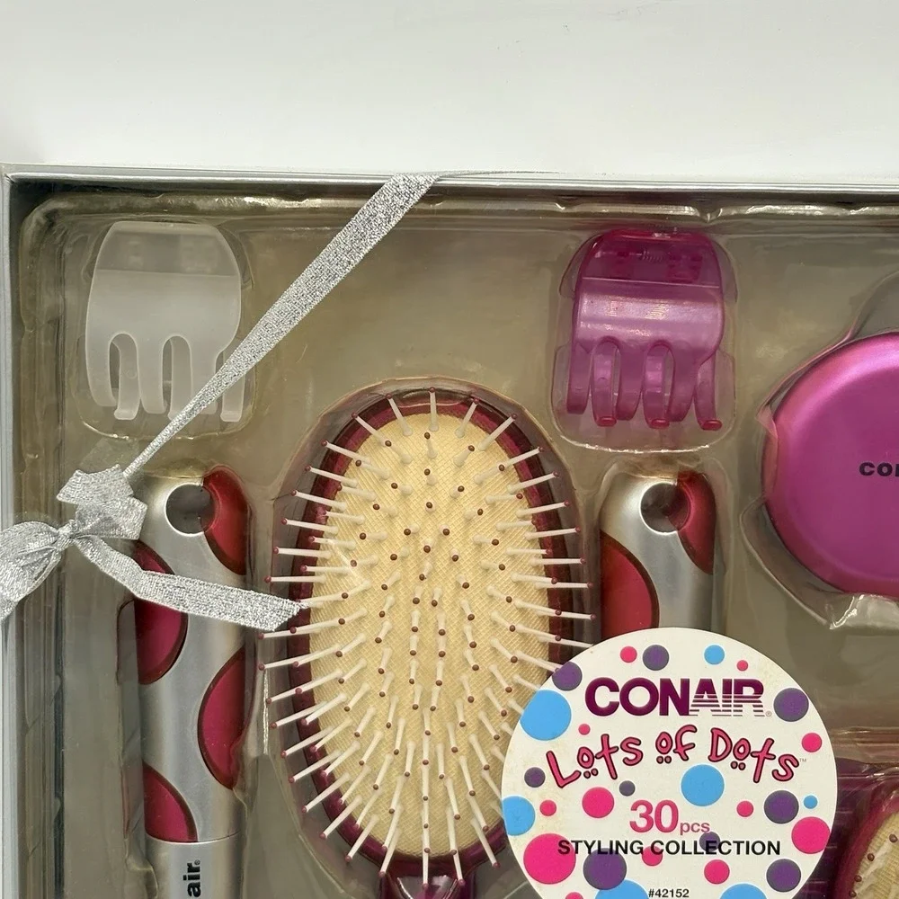 2006 Conair Lots of Dots 30 Pc Styling Collection - Hair Brush & Accessories NEW